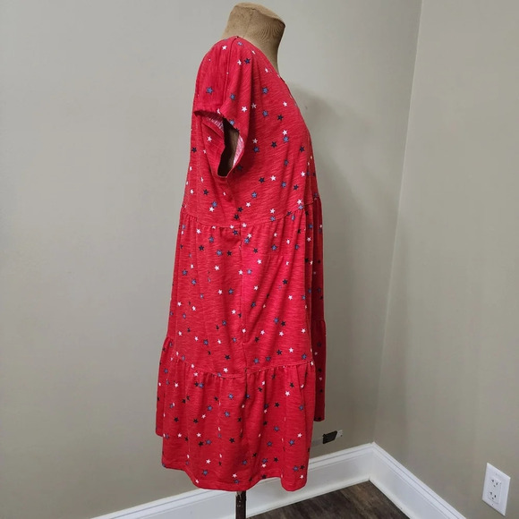 Multiples size L tiered dress red white blue stars notch neck 4th of July - Picture 3 of 7
